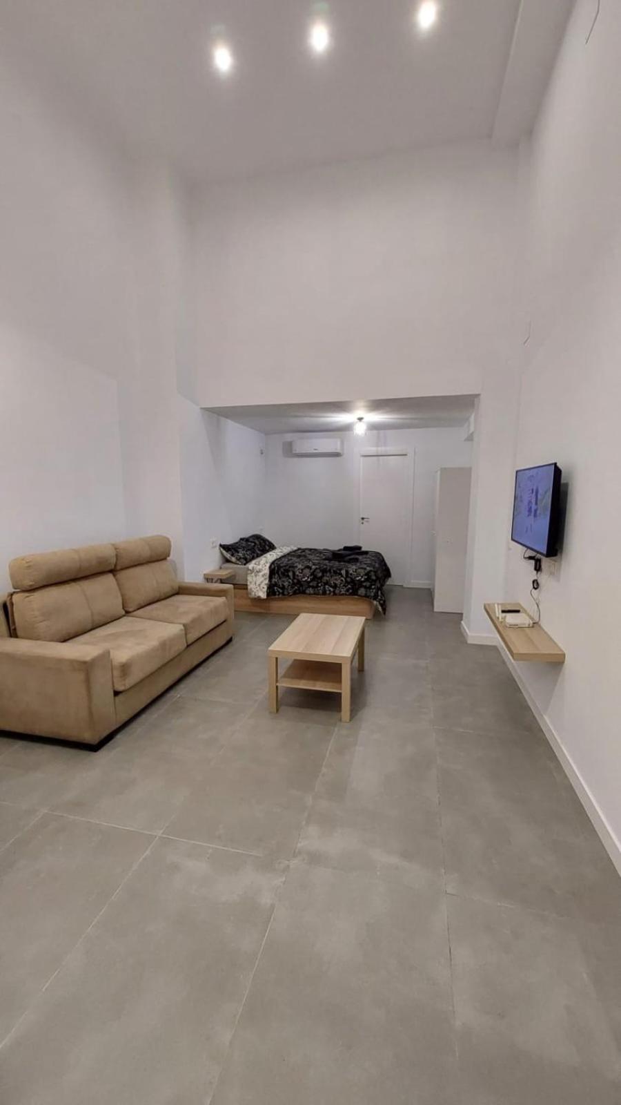 Luxury 1 A 5 Min De La Estacion De Bus Y Tren Maria Zambrano Apartment Málaga